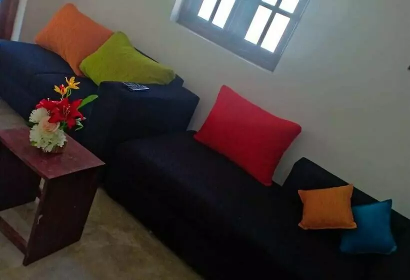 پانسیون Diyon Airport Villa