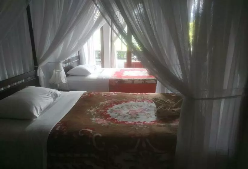 Majatalo Puri Alam Bali