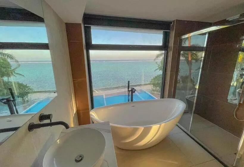 استراحتگاه Maui Palms