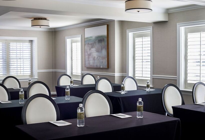 Ambassador Hotel Tulsa, Autograph Collection