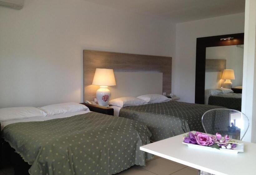 ホテル Ambrosio La Corte