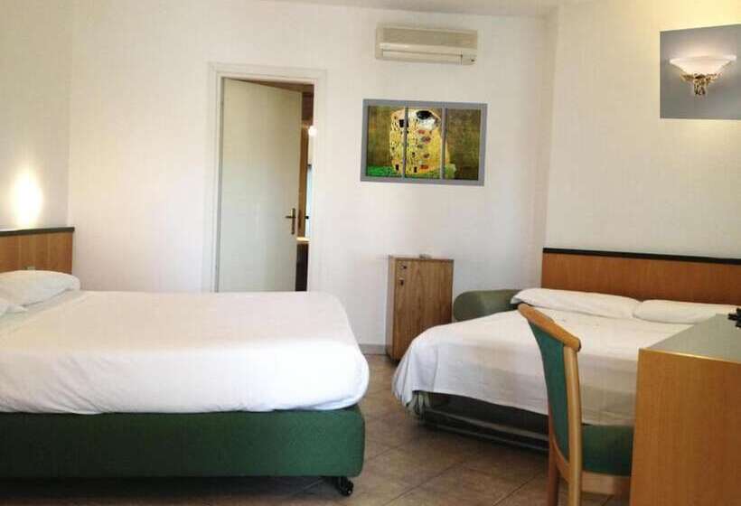 ホテル Ambrosio La Corte