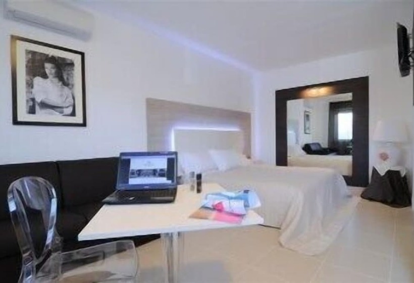 ホテル Ambrosio La Corte