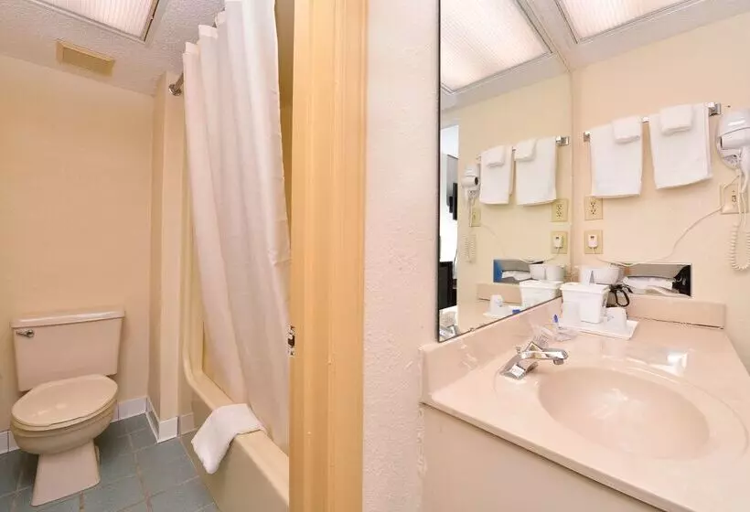 호텔 Americas Best Value Inn Bishopville