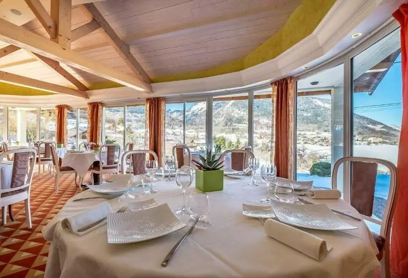 Отель Au Gay Séjour