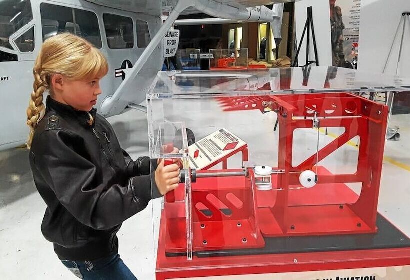 בית מלון כפרי Baymont By Wyndham Belleville Airport Area Free Airport Shuttle