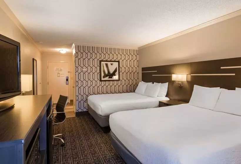 فندق Best Western Plus Morristown Conference Center