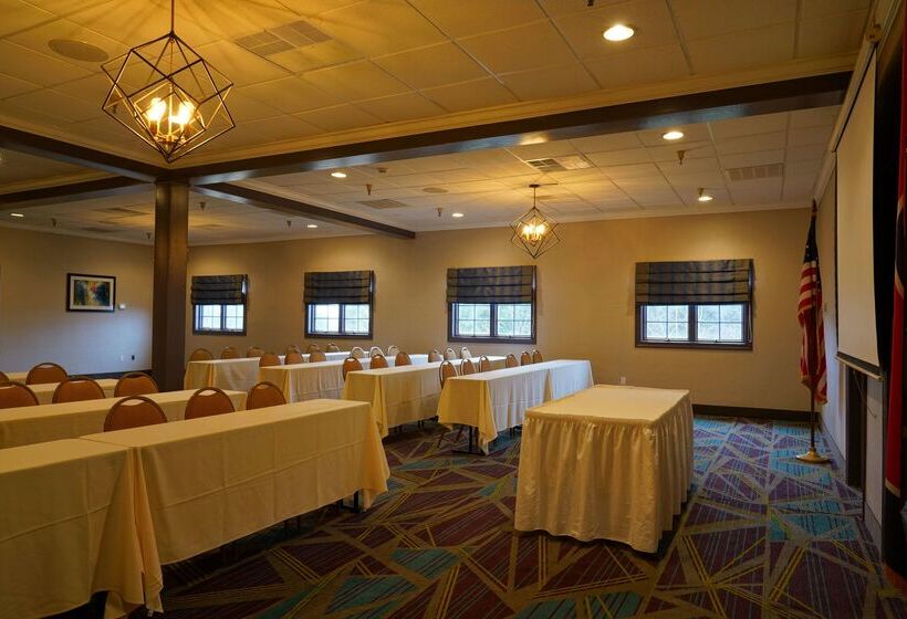 בית מלון כפרי Best Western Plus Morristown Conference Center