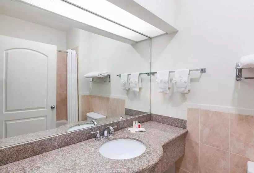 Hotel Melrose @ Seabrook, Bw Signature Collection