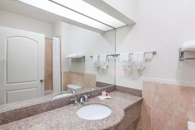 Hotel Melrose @ Seabrook, Bw Signature Collection