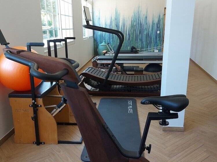 בית מלון כפרי Hôtel Golf & Spa Château De La Bégude The Originals Collection