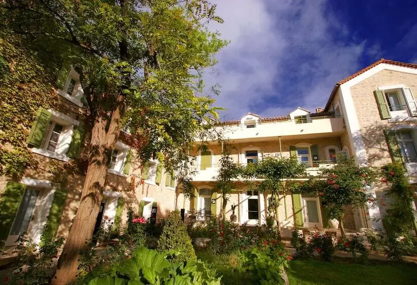 Hotel Château L'hospitalet Wine Resort Beach & Spa