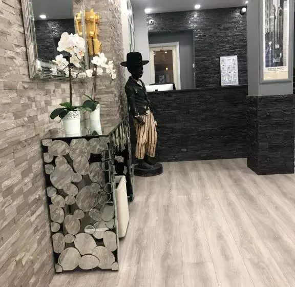 ホテル Hôtel Clauzel Paris