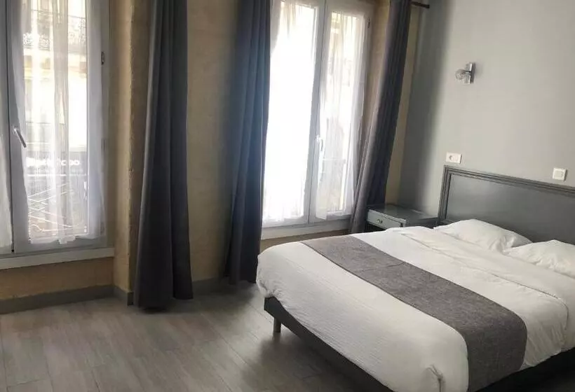 ホテル Hôtel Clauzel Paris