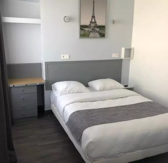 ホテル Hôtel Clauzel Paris