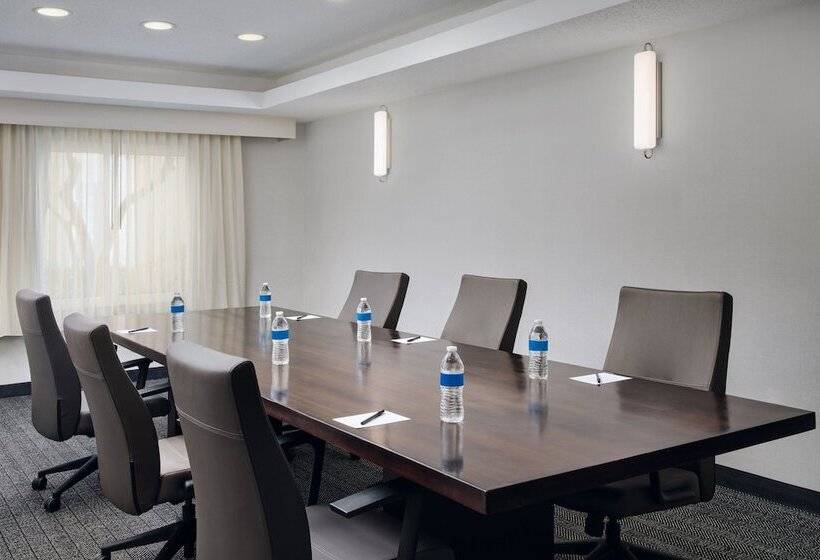 فندق Courtyard Baton Rouge Siegen Lane