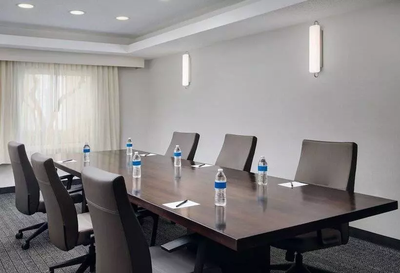 酒店 Courtyard Baton Rouge Siegen Lane