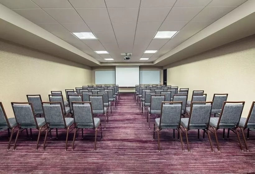 Szálloda Courtyard By Marriott Dayton North