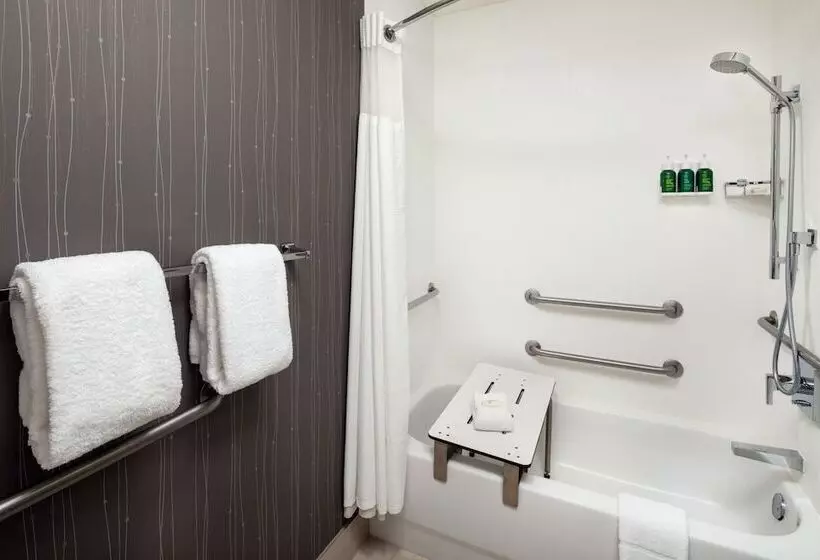 Szálloda Courtyard By Marriott Dayton North