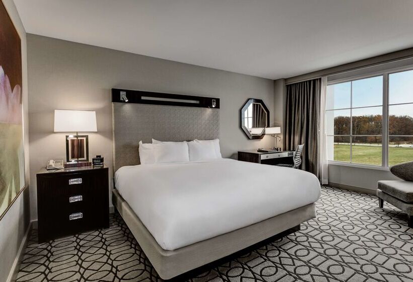 هتل Hilton Columbus At Easton