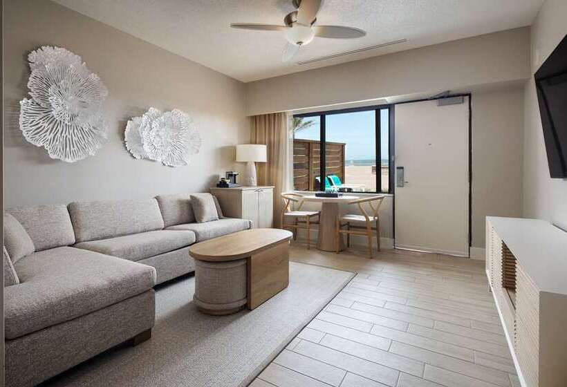 בית מלון כפרי Hilton Daytona Beach Oceanfront Resort