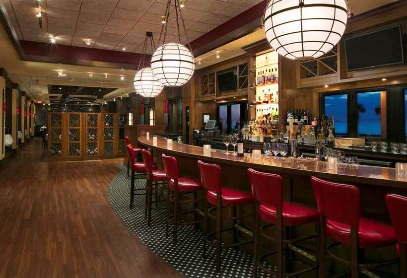 בית מלון כפרי Hilton Daytona Beach Oceanfront Resort