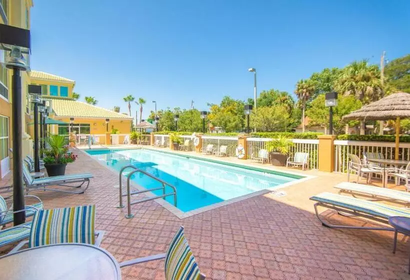 ホテル Hampton Inn St. Augustine Downtown Historic District
