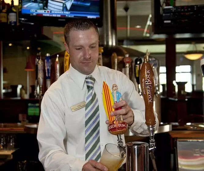 Motel 6 Owatonna, Mn Near Medical Center