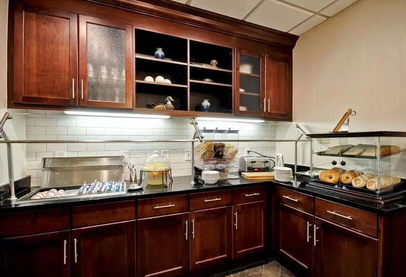 Отель Homewood Suites By Hilton Augusta