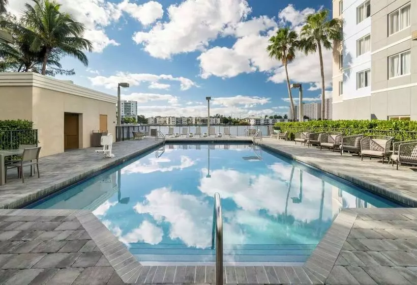 ホテル Homewood Suites By Hilton Miami Airport/blue Lagoon