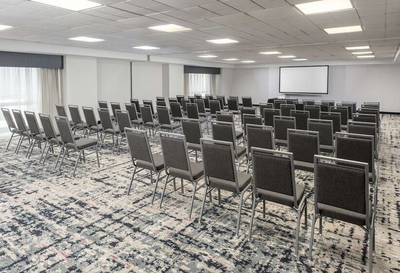 فندق Homewood Suites By Hilton Miami Airport/blue Lagoon