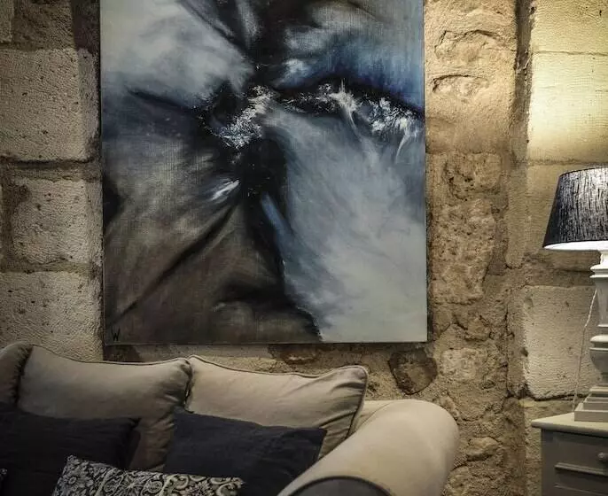 호텔 Hostellerie Les Griffons