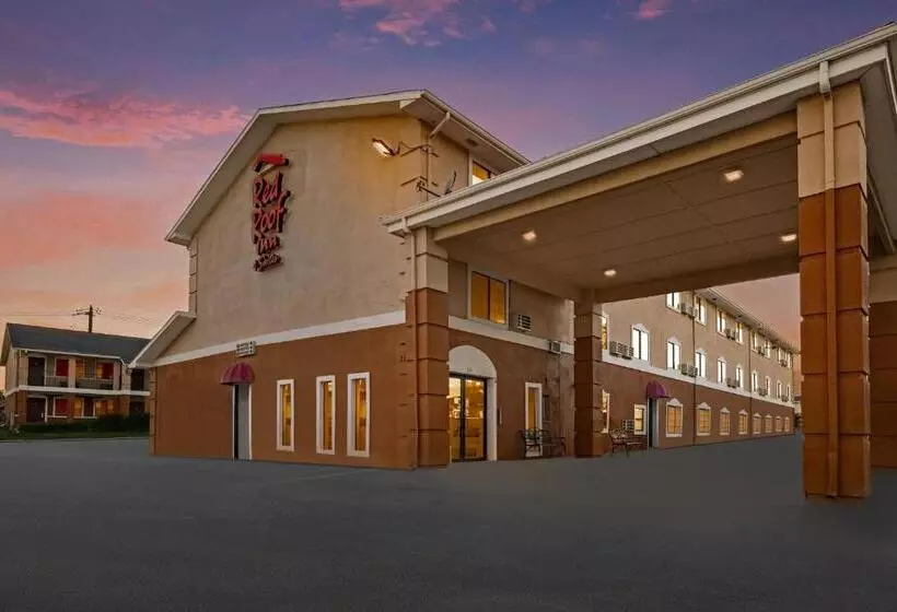 ホテル Red Roof Inn & Suites Denton