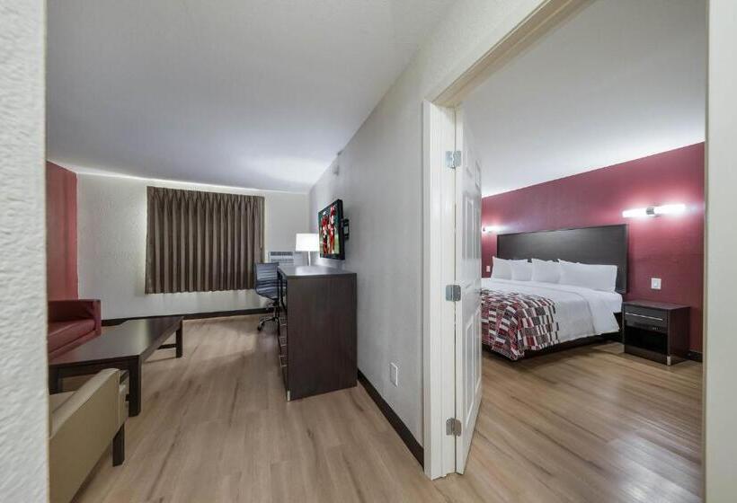 فندق Red Roof Inn & Suites Denton