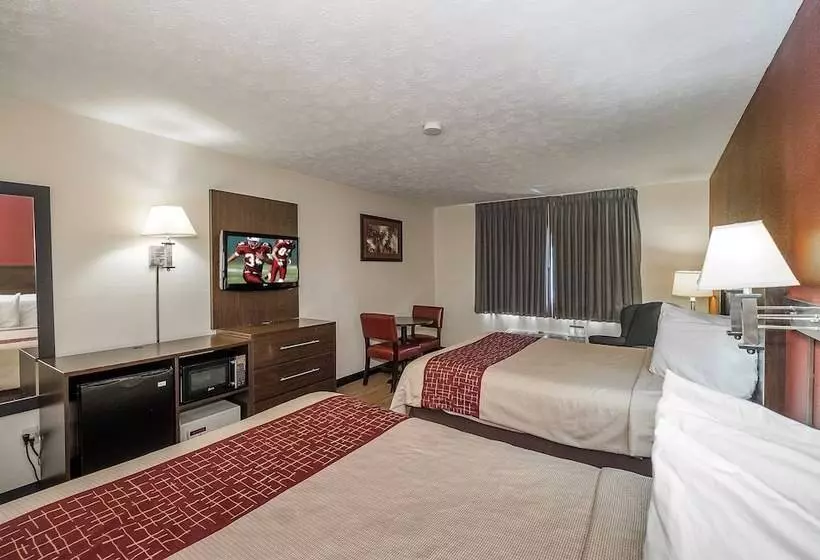 酒店 Red Roof Inn & Suites Hermitage