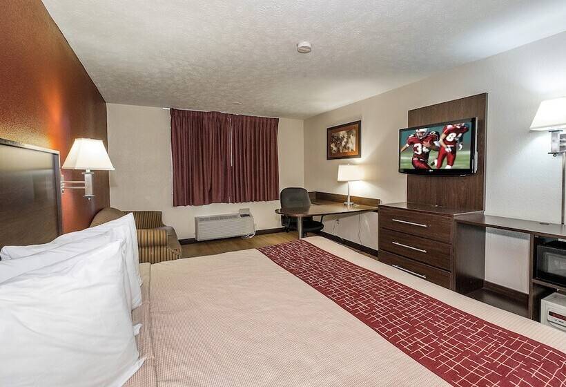 호텔 Red Roof Inn & Suites Hermitage