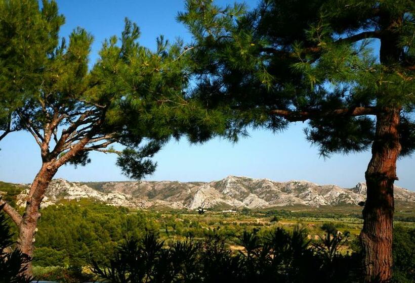 Отель Le Mas D Aigret