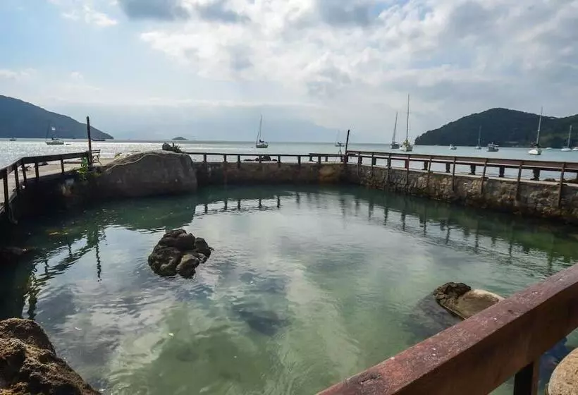 Hotelli Aquário Pousada Hostel