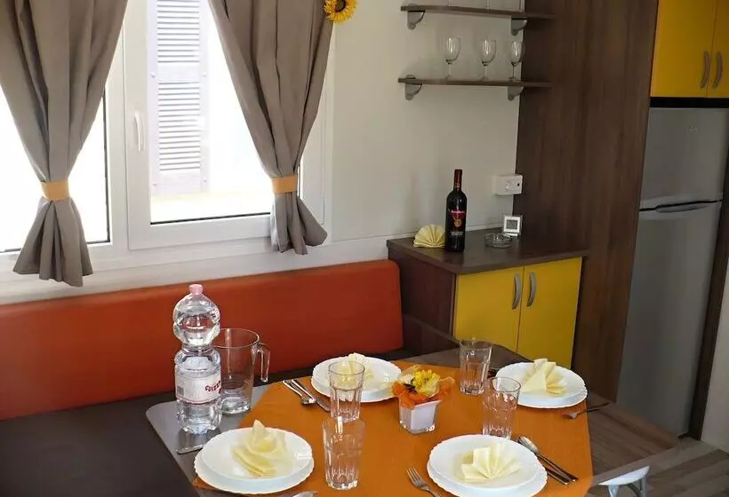 هتل Victoria Mobilehome Camping Imperial