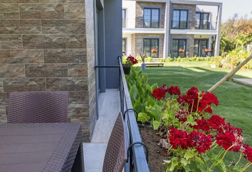 La Morada Suites