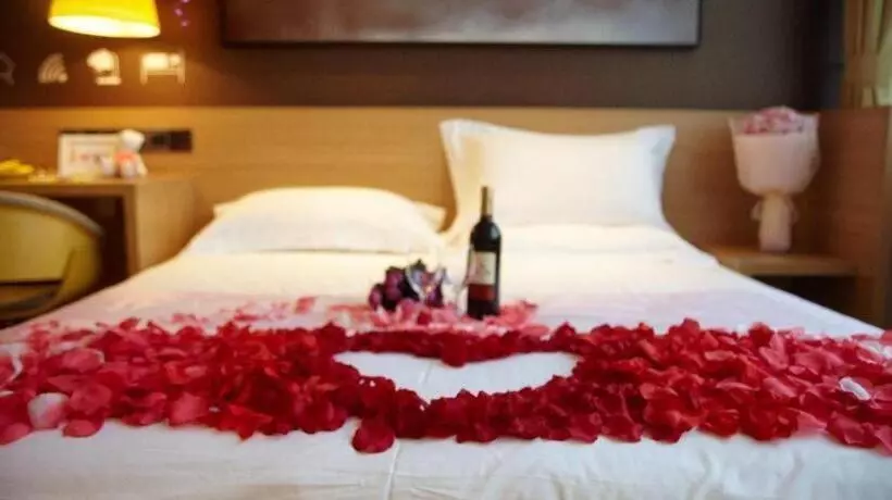 Iu Hotel Tianjin Xiqing Zhong Bei Zhen Branch