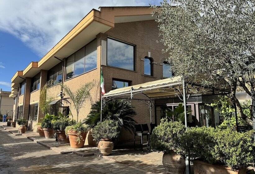 ホテル Euro House Inn Airport