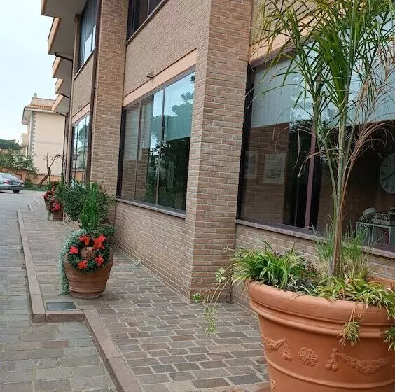 酒店 Euro House Inn Airport