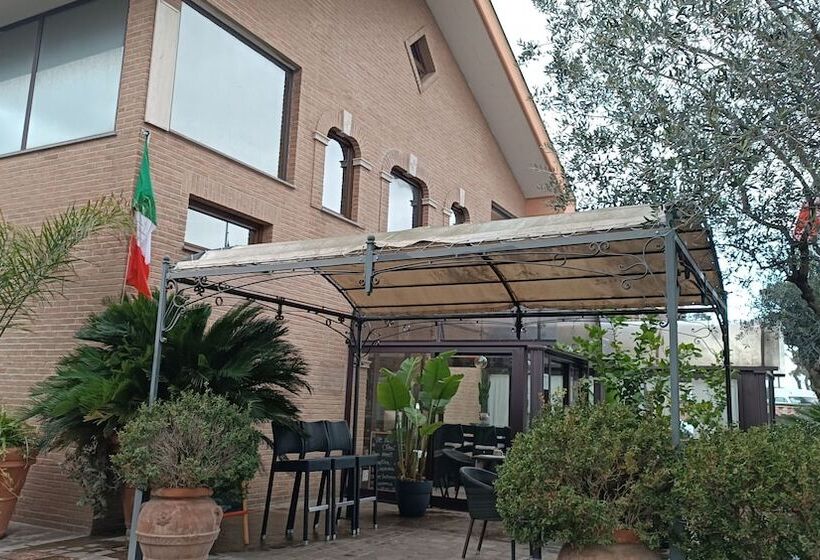 ホテル Euro House Inn Airport