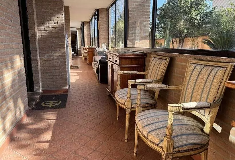 酒店 Euro House Inn Airport