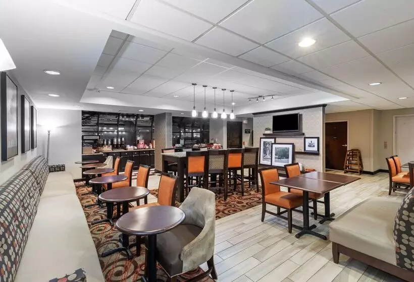 ホテル Hampton Inn Aiken