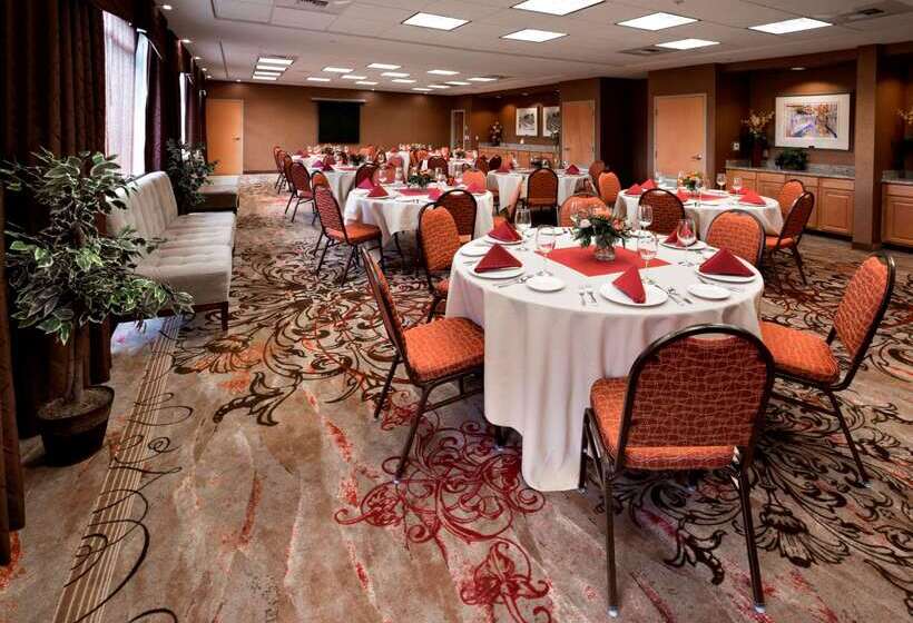 호텔 Hampton Inn & Suites Paso Robles