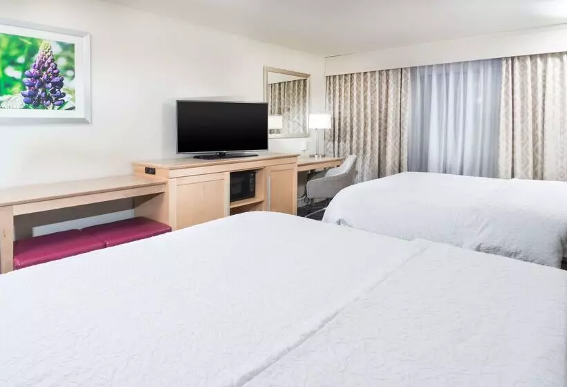 호텔 Hampton Inn & Suites Wilson I 95