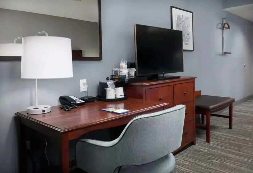 Отель Hampton Inn Beaumont