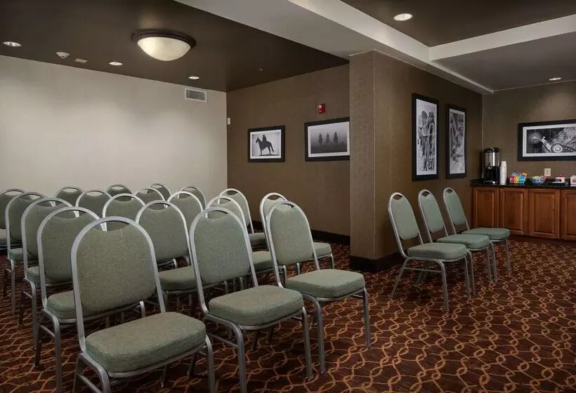 Отель Hampton Inn Beaumont